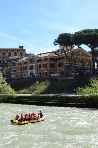 Rome: Rafting Experience the Best Rome in Slow Tourism - Participant Considerations