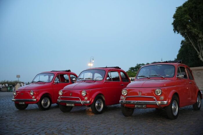Rome: Retro Fiat500 Car Tour - Meeting Point and Tour Languages