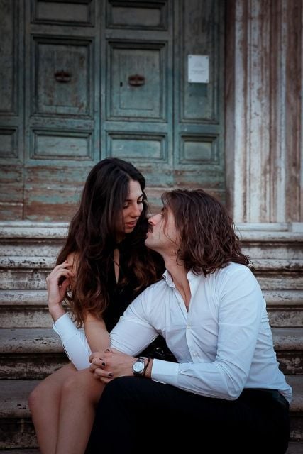 Rome: Romantic Couple Photoshoot VIP - 2 or 3 Different Spot - Good To Know