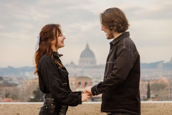 Rome: Romantic Photoshoot at Spanish Steps and Pincio - Frequently Asked Questions
