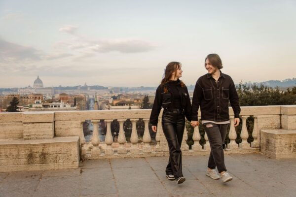 Rome: Romantic Photoshoot at Spanish Steps and Pincio - The Sum Up