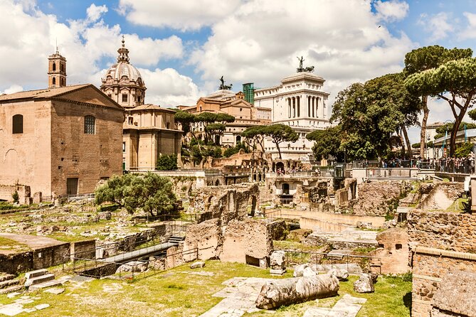 Rome Secrets & Highlights Tours by Locals: Private & Personalized 2 Hours - Meeting and Pickup