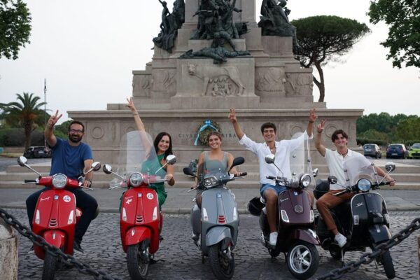 Rome: Shared Vespa Tour With Professional Photoshoot - What to Expect
