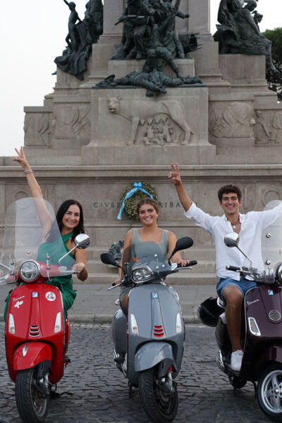 Rome: Shared Vespa Tour With Professional Photoshoot - Frequently Asked Questions