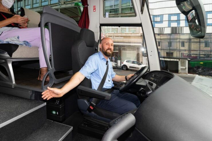 Rome: Shuttle Bus Transfer to or From Ciampino Airport - Booking and Flexibility