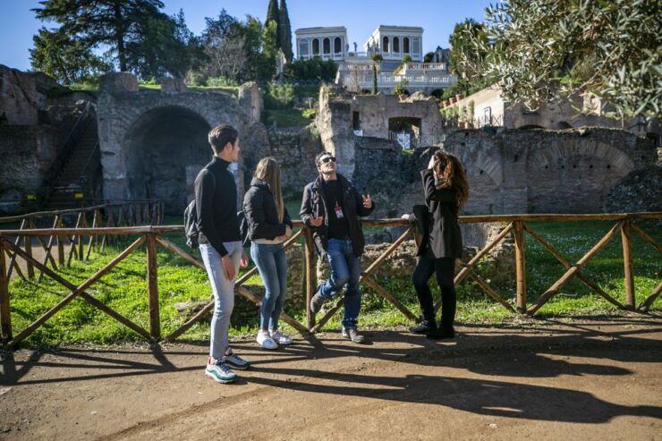 Rome: Skip-the-Line Colosseum, Roman Forum and City Tour - Itinerary