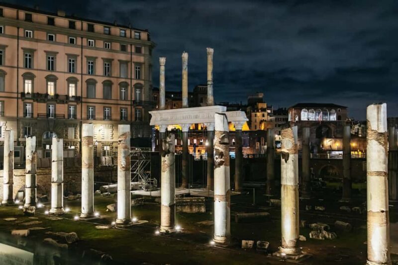 Rome: Small Group City Highlights Moonlight Walking Tour - Who Should Consider This Tour?