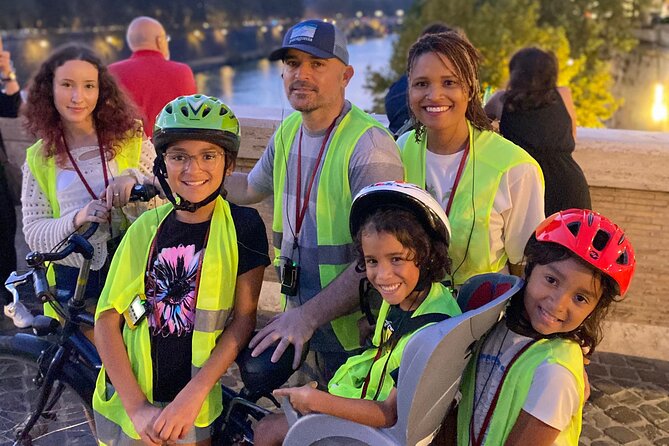 Rome Small Group Evening Bike Tour With Wine - Meeting Point and Time