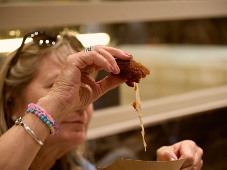 Rome: Small Group Guided Walking Tour for Foodies by Night - Experience Highlights