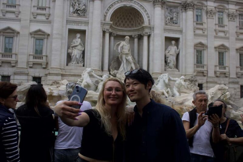 Rome: Small Group Walking Tour in English or Spanish - Why Choose a Small Group Walking Tour?