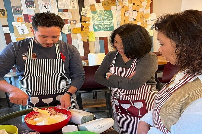 Rome Spanish Steps Cooking Class: Pasta, Tiramisu & Wine - What to Expect During the Class