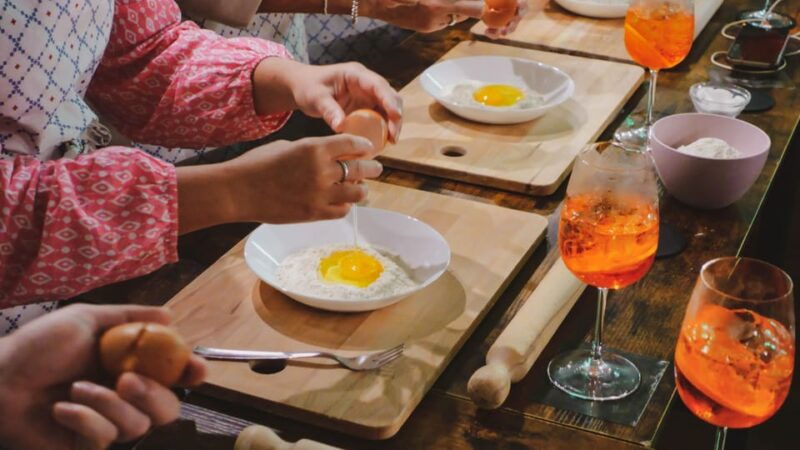 Rome: Spritz & Spaghetti Cooking Class - The Value for Money