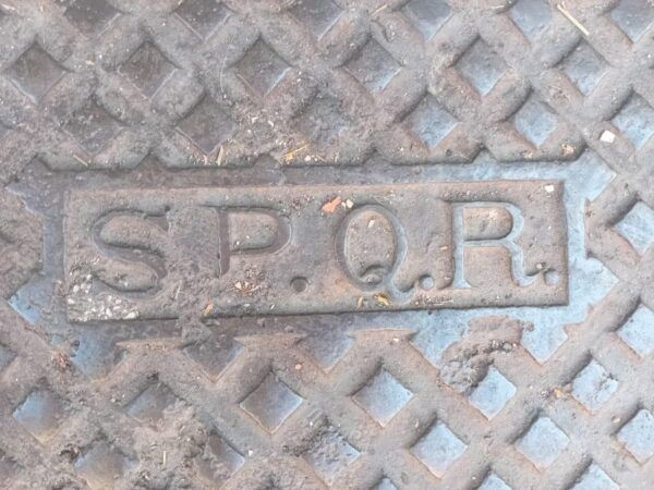 Rome: Squares and Fountains English Guided Walking Tour - Experience Highlights