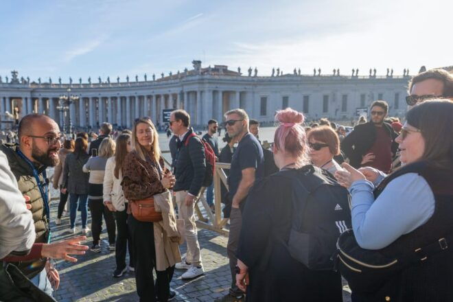 Rome: St. Peters Basilica Guided Tour - Meeting Point and Check-in