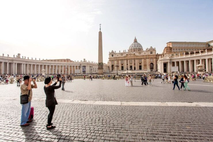 Rome: St. Peter's Basilica, Papal Tombs and Dome Guided Tour - Meeting Point and Itinerary Highlights