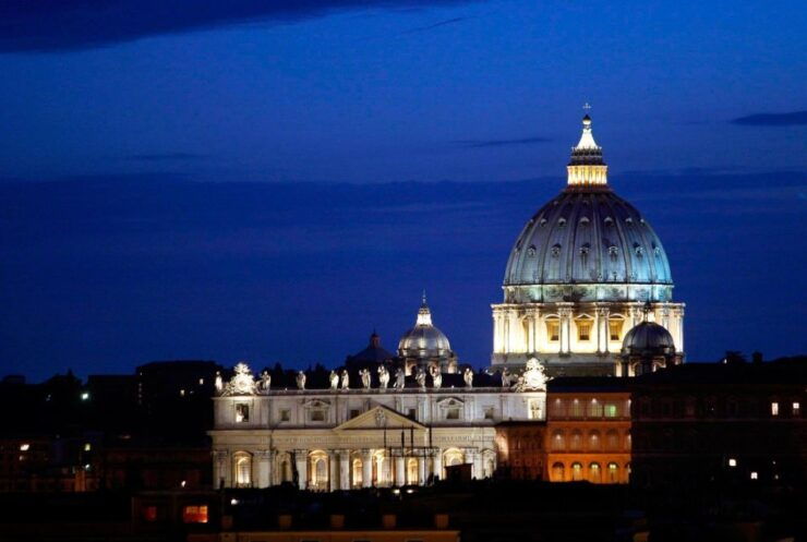 Rome: St.Peters ,Papal Tombs With Dome Private Tour Guide - Language Options and Group Size