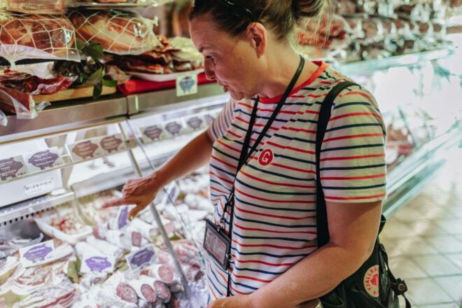 Rome: Street Food Tour With Local Guide - Guided Walking Tour