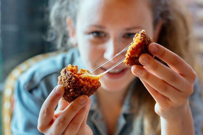 Rome Streetfood Tour With Friendly Local Guide - Street Food Tastings