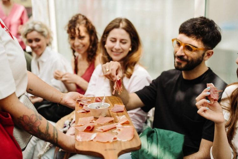 Rome: Testaccio Food & Market Tour With Pasta & Wine - Experience Details