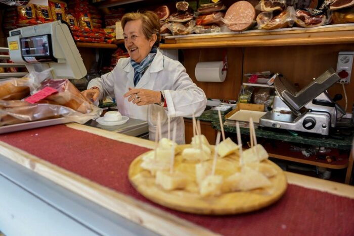 Rome: Testaccio Food & Market Tour With Pasta & Wine - Booking Information
