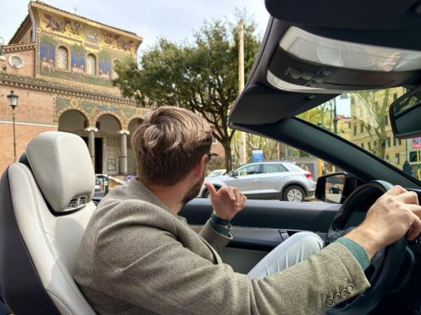 Rome: the Tour of Rome on Convertible. Top 15 Views - St. Peters Basilica