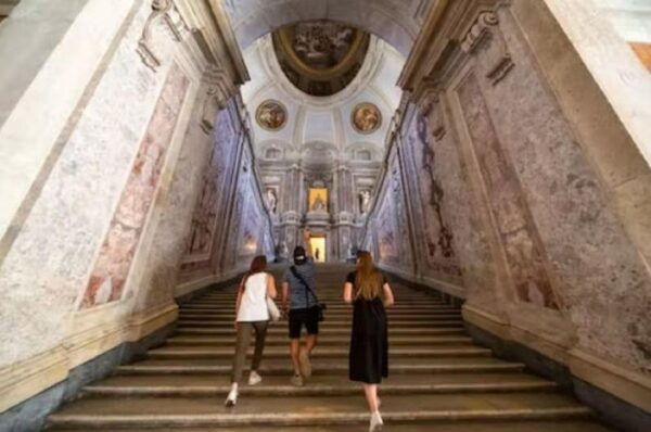 Rome to Pompeii and Royal Palace of Caserta Private Tour - Background