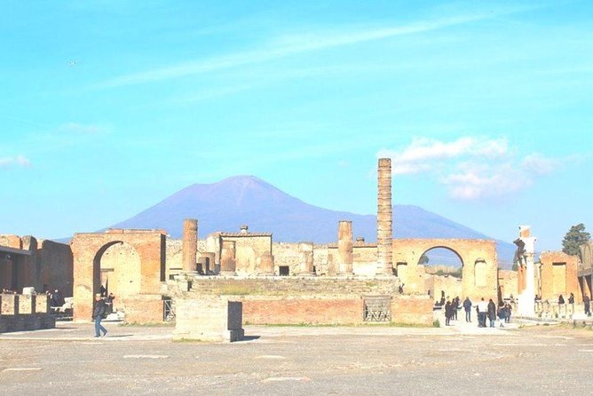 Rome to Pompeii & Positano Day Trip With Hotel Pick up & Skip the Line Tickets - In-depth Guided Tour of Pompeii