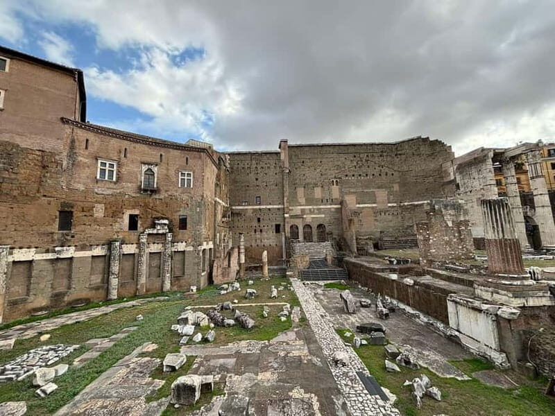 Rome: Tour of the Roman Forum, Trevi Fountain, Pantheon and much more - Why This Tour Offers Great Value