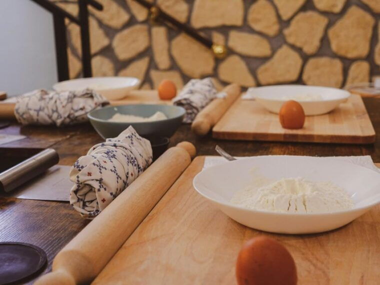 Rome: Traditional Pasta, Spritz & Tiramisu Cooking Class - Dietary Options