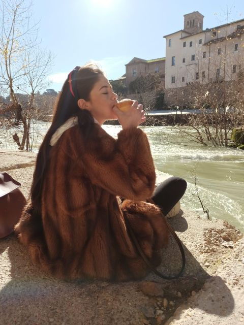 Rome: Trastevere and Food Tour With Tastings - Language Options