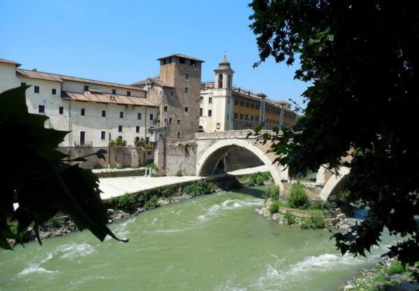 Rome: Trastevere and Jewish Ghetto Highlights Tour - Trasteveres Vibrant Alleys
