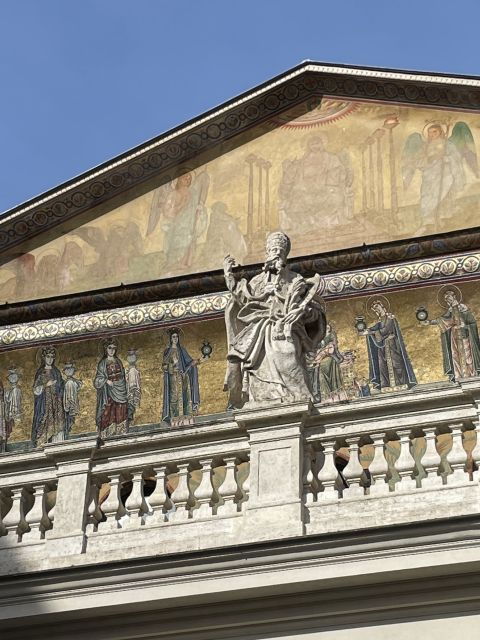 Rome: Trastevere and Villa Farnesina Guided Tour - Features
