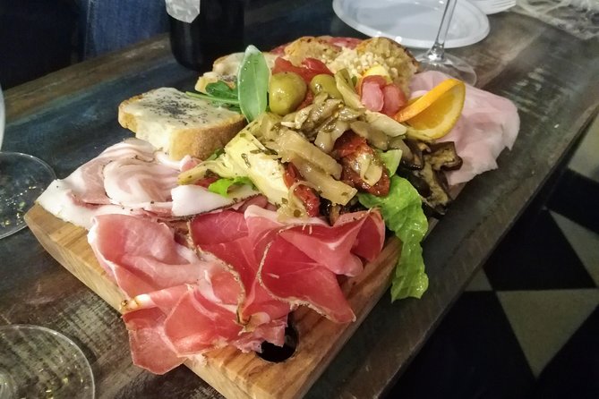 Rome Trastevere Food Tour by Night With Wine Tasting and Guided Sightseeing - Positive Aspects and Critiques