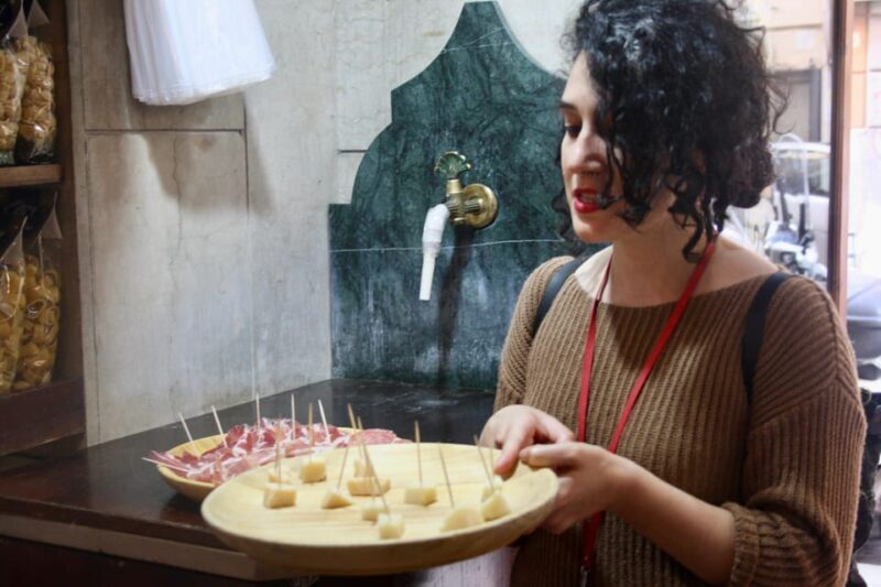 Rome: Trastevere Quarter Street Food Tour with Sightseeing - Good To Know