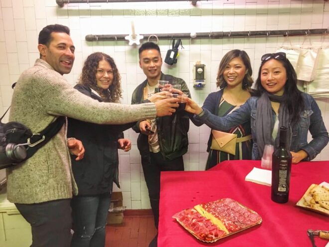 Rome: Trastevere Street Food Tour With Tastings - Guided Tour and Local Insights
