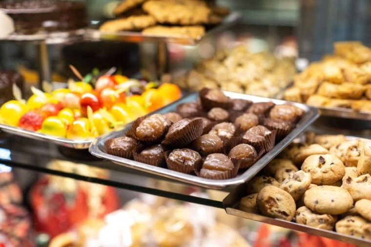 Rome Trastevere Walking Food Tour - Accessibility and Group Information