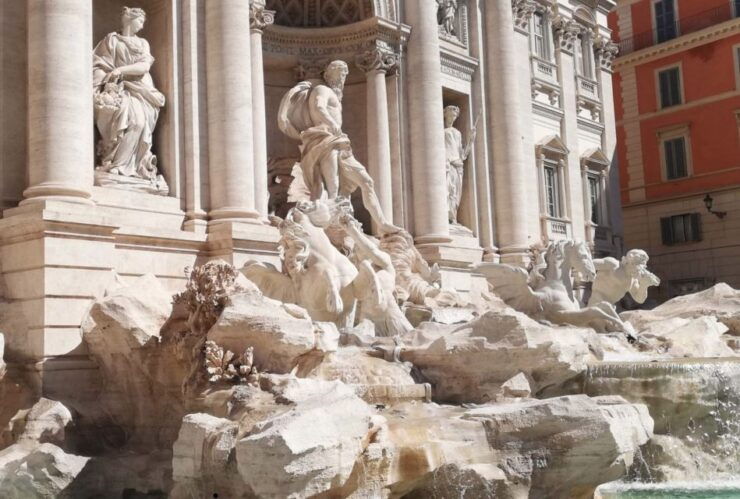 Rome: Trevi Fountain Underground Group Tour - Experience Highlights