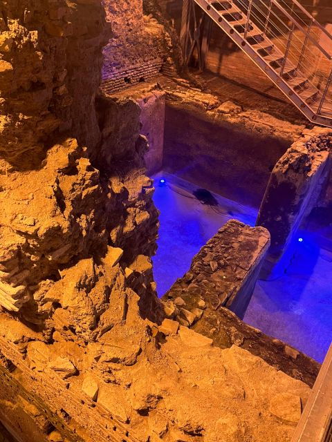 Rome: Trevi Fountain Underground Guided Tour and Ice-cream - The Sum Up