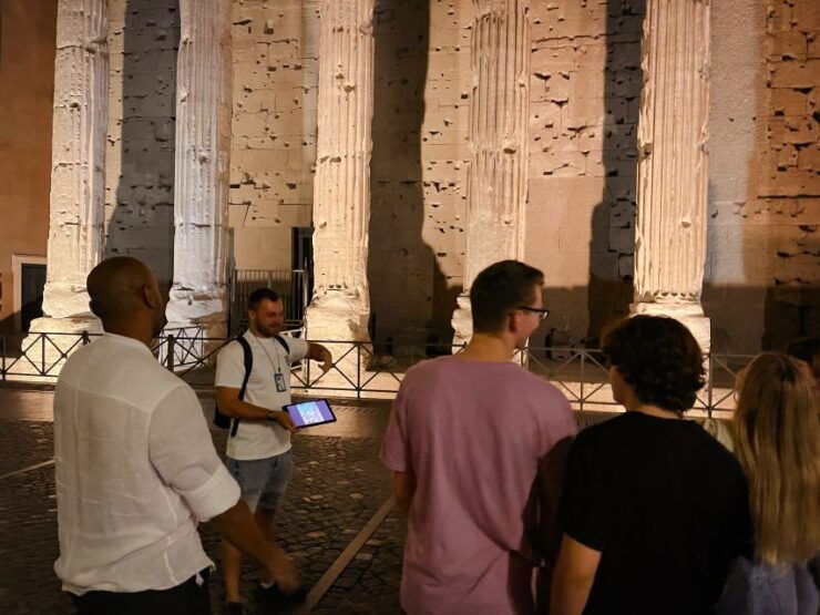 Rome: Under the Moonlight Evening Walking Tour - Tour Highlights