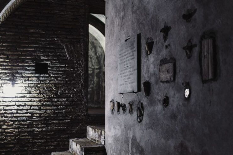 Rome: Underground Crypts and Catacombs Guided Tour - Tour Details and Availability