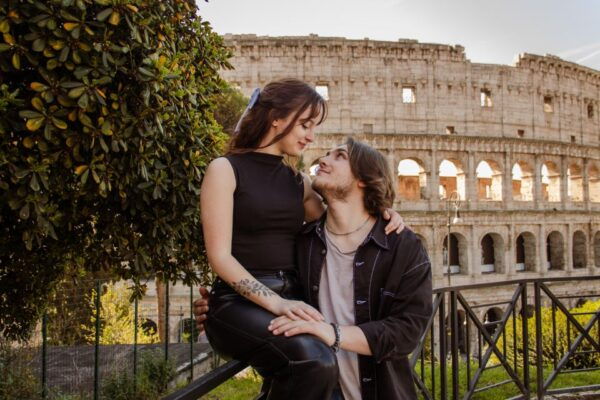 Rome: Unforgettable Photoshoot Experience in Colosseum - Customer Reviews and Ratings