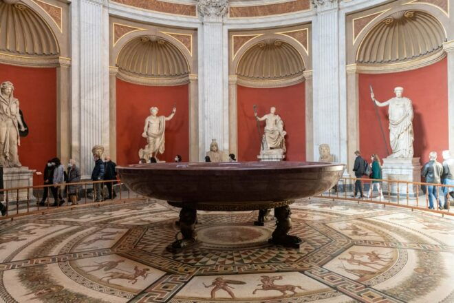 Rome: Vatican Museums & Sistine Chapel Ticket With Host - Meeting and Availability