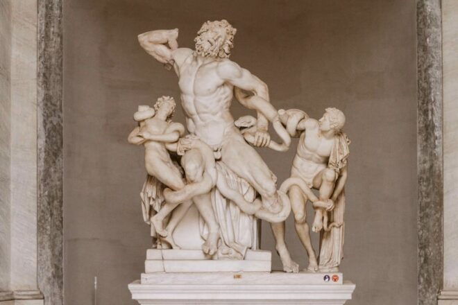 Rome: Vatican, Sistine Chapel, and St Peter's Guided Tour - Expert Tour Guide