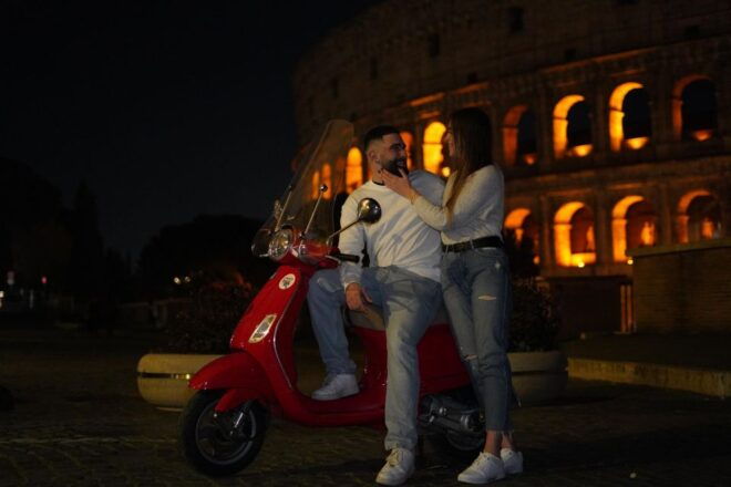 Rome: Vespa Scooter Night Tour With Pro Photographer - Itinerary