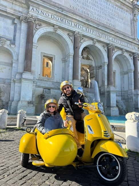 Rome: Vespa Sidecar Tour with Hotel Transfers & Gelato - In The Sum Up