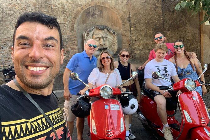 Rome Vespa Tour 3 Hours With Francesco (See Driving Requirements) - Visit Main Monuments