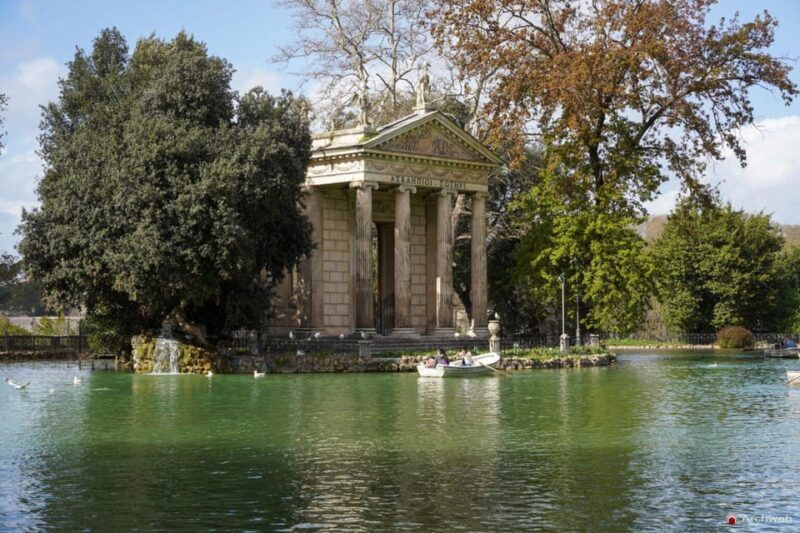 ROME: Villa Borghese Lake Tour by Boat Paddling Independently +Aperitivo - Overview of the Villa Borghese Lake Tour