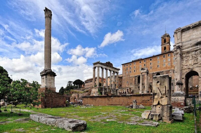 Rome: Walk With Wine - Discovering Rome on a Different Footprint