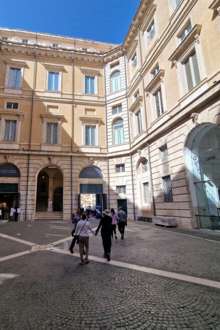 Rome: Walking Tour of World War 2 in Rome - Historical Significance of Sites