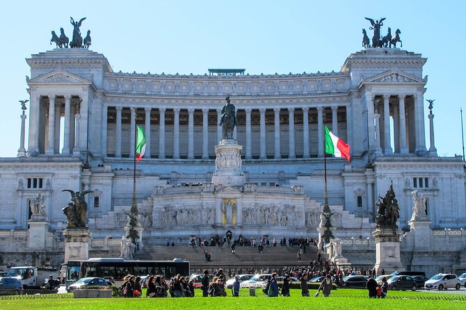 Rome: Walking Tour Through the Marvel of the City - Exploring Romes Artistic Treasures